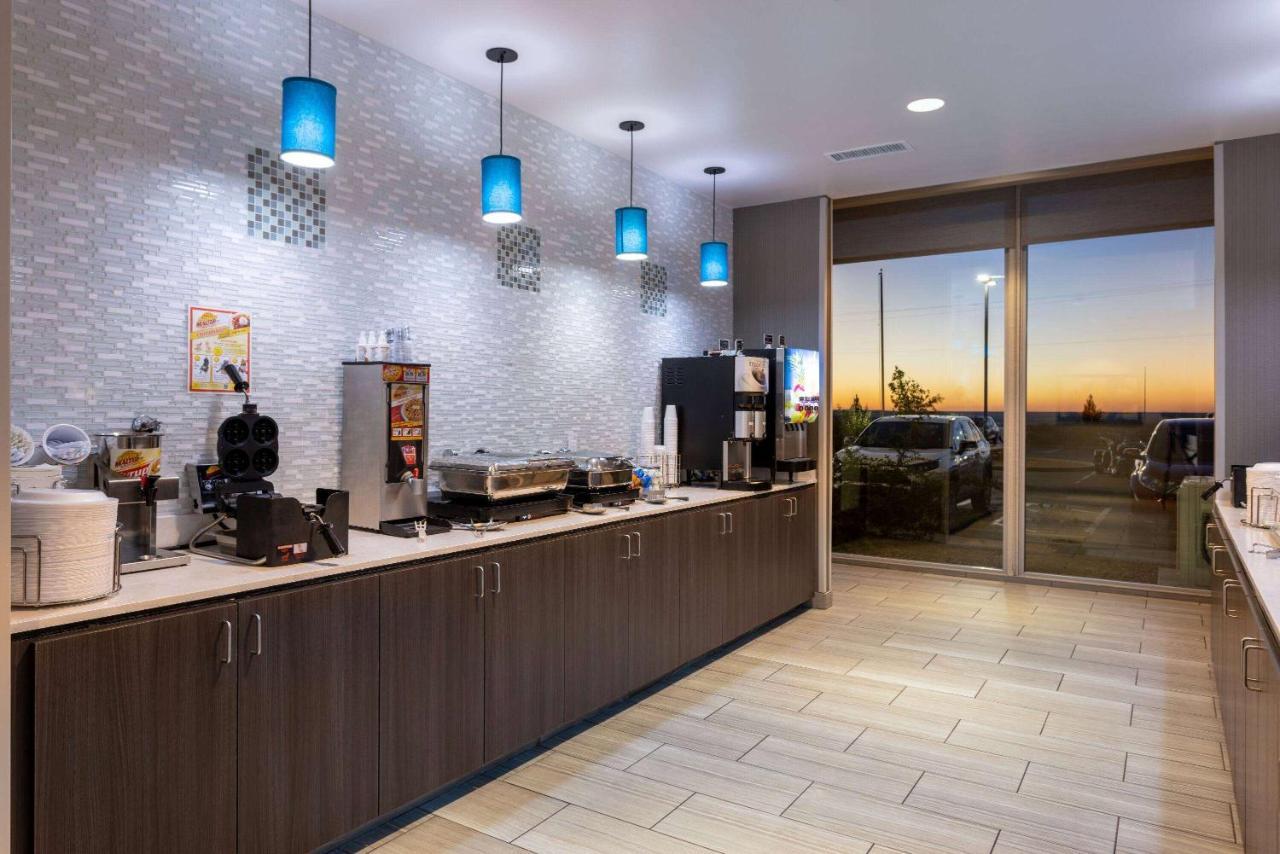 La Quinta Inn & Suites By Wyndham Holbrook Petrified Forest Luaran gambar